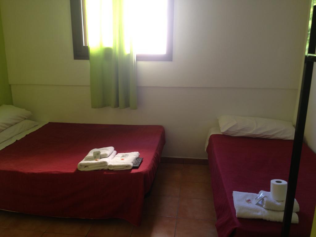 Albergue Juvenil New Age Hostel Пальма-де-Майорка Номер фото