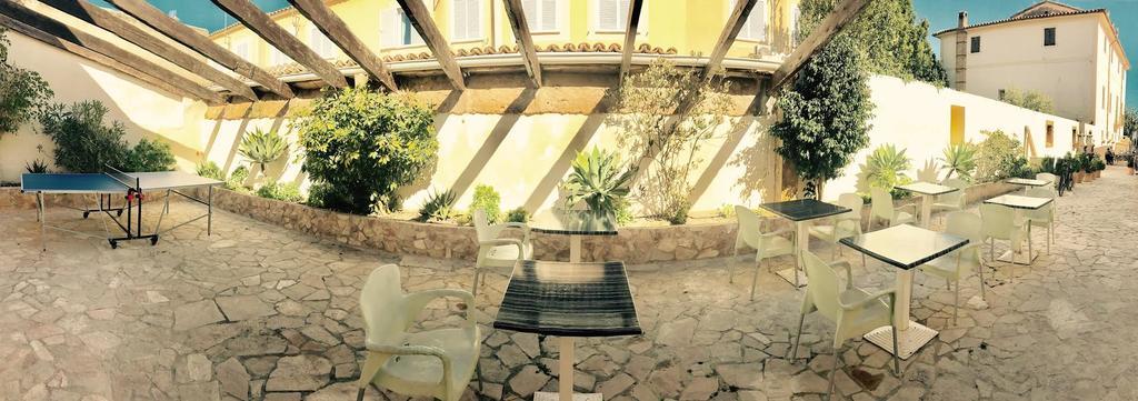 Albergue Juvenil New Age Hostel Пальма-де-Майорка Екстер'єр фото